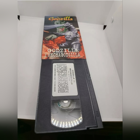 Vintage Godzilla VHS 5 set Tapes - Picture 13 of 16